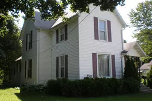 252 Marshall St, Coldwater, MI 49036 - Photo 2