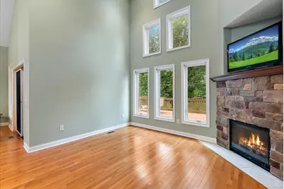 626 Swan River Drive, Benton Harbor, MI 49022 - Photo 12