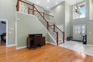 626 Swan River Dr, Benton Harbor, MI 49022 - Photo 4