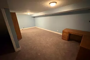 4207 Sand Valley Dr NE, Rockford, MI 49341 - Photo 8