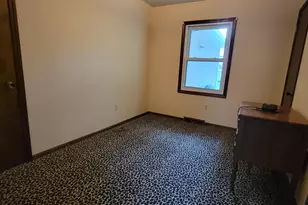 512 Faircrest Ave NW, Grand Rapids, MI 49534 - Photo 16