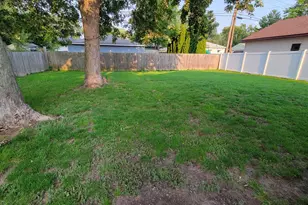 512 Faircrest Ave NW, Grand Rapids, MI 49534 - Photo 30