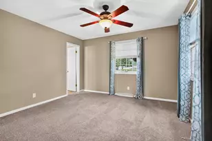1553 Kipling Ct, Saint Joseph, MI 49085 - Photo 8