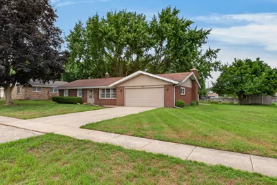 1553 Kipling Court, Saint Joseph, MI 49085 - Photo 2