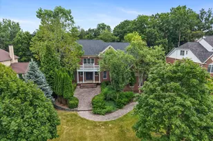 2086 Autumn Hill Dr, Ann Arbor, MI 48103 - Photo 2
