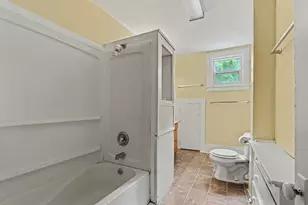 1236 Jefferson Ave, Kalamazoo, MI 49006 - Photo 10