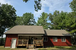 1106 Park Ave, Twin Lake, MI 49457 - Photo 2