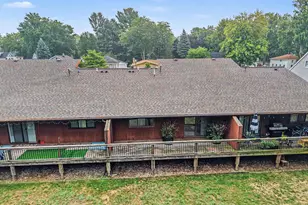 228 S Wall St, Zeeland, MI 49464 - Photo 6