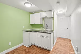 228 S Wall St, Zeeland, MI 49464 - Photo 28
