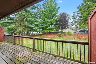 228 S Wall St, Zeeland, MI 49464 - Photo 8