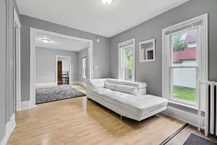 831 Second St NW, Grand Rapids, MI 49504 - Photo 6