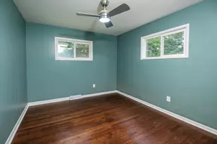 1015 Merrill Ave SW, Grand Rapids, MI 49503 - Photo 8