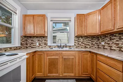448 Spencer Street NE, Grand Rapids, MI 49505 - Photo 12
