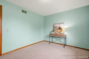 5692 Leisure S Dr SE, Grand Rapids, MI 49548 - Photo 24