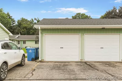 5692 Leisure S Drive SE, Grand Rapids, MI 49548 - Photo 28