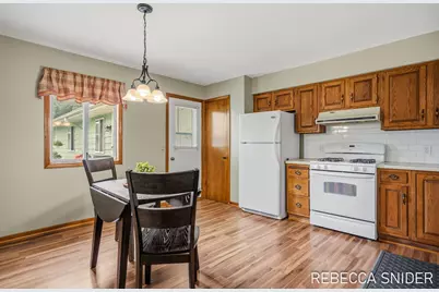 5692 Leisure S Drive SE, Grand Rapids, MI 49548 - Photo 6
