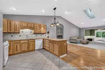 712 Riverwalk Street #11, Hastings, MI 49058 - Photo 4