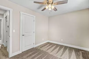 367 E Forest Ave, Muskegon, MI 49442 - Photo 16