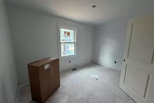 367 E Forest Ave, Muskegon, MI 49442 - Photo 4