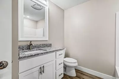 367 E Forest Avenue, Muskegon, MI 49442 - Photo 14
