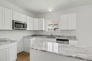 43640 S Timberview Dr, Belleville, MI 48111 - Photo 18