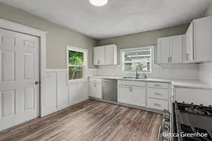 449 Leonard Ave, Muskegon, MI 49442 - Photo 12