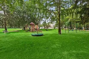 612 Winchester Ave, Saint Joseph, MI 49085 - Photo 8