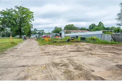 4617 Paw Paw Lake Road, Coloma, MI 49038 - Photo 32