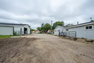 4617 Paw Paw Lake Rd, Coloma, MI 49038 - Photo 34