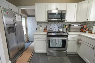 918 Post Road, Muskegon, MI 49441 - Photo 8