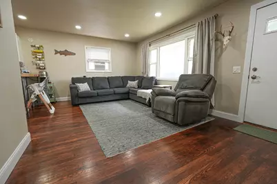 918 Post Road, Muskegon, MI 49441 - Photo 4