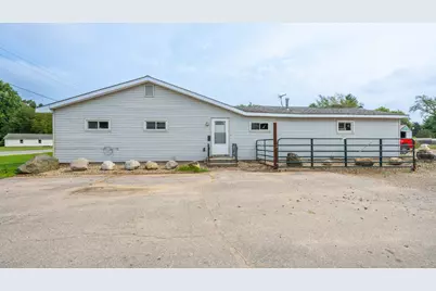 4617 Paw Paw Lake Road, Coloma, MI 49038 - Photo 4
