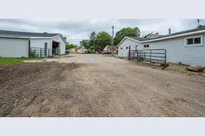 4617 Paw Paw Lake Road, Coloma, MI 49038 - Photo 34