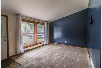 231 Beachfield Drive, Battle Creek, MI 49015 - Photo 8