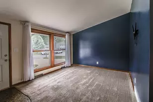 231 Beachfield Dr, Battle Creek, MI 49015 - Photo 8