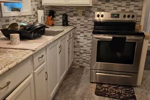 1827 Willowbrook Cir, Flint, MI 48507 - Photo 8