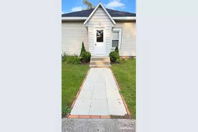 716 Root Street, Belding, MI 48809 - Photo 2