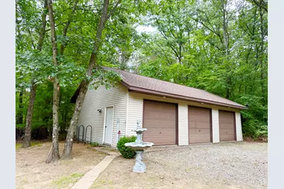 13323 Twin Creek Lane NE, Greenville, MI 48838 - Photo 4