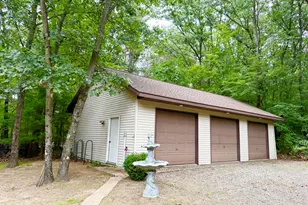 13323 Twin Creek Ln NE, Greenville, MI 48838 - Photo 4