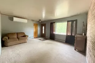 306 W Beryl St, Scottville, MI 49454 - Photo 10