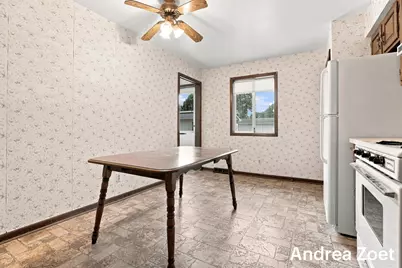 5773 Leisure South Drive SE, Kentwood, MI 49548 - Photo 12