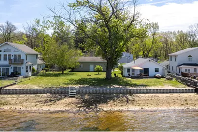 11334 E Shore Drive, Delton, MI 49046 - Photo 18