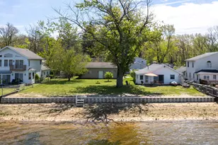 11334 E Shore Dr, Delton, MI 49046 - Photo 18