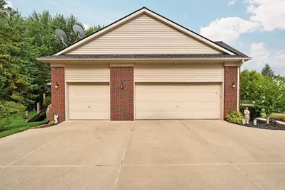 1338 Coach House Lane, South Lyon, MI 48178 - Photo 46
