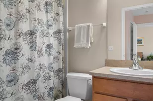 1338 Coach House Ln, South Lyon, MI 48178 - Photo 32