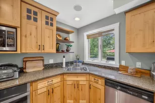 9443 Clubhouse Dr W, Canadian Lakes, MI 49346 - Photo 6