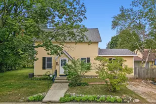 220 W Pere Marquette St, Big Rapids, MI 49307 - Photo 1