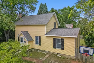 220 W Pere Marquette St, Big Rapids, MI 49307 - Photo 2