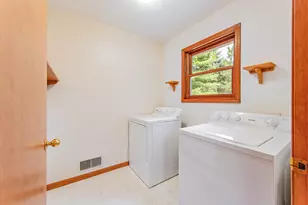 1306 Bjornson St, Big Rapids, MI 49307 - Photo 8