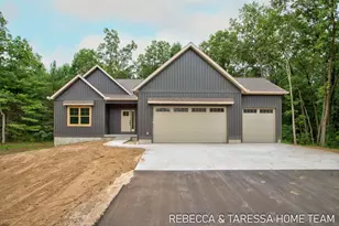 6007 Savannah Wy, Muskegon, MI 49442 - Photo 1